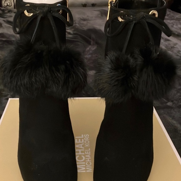 MICHAEL KORS suede rabbit fur pom pom booties-7